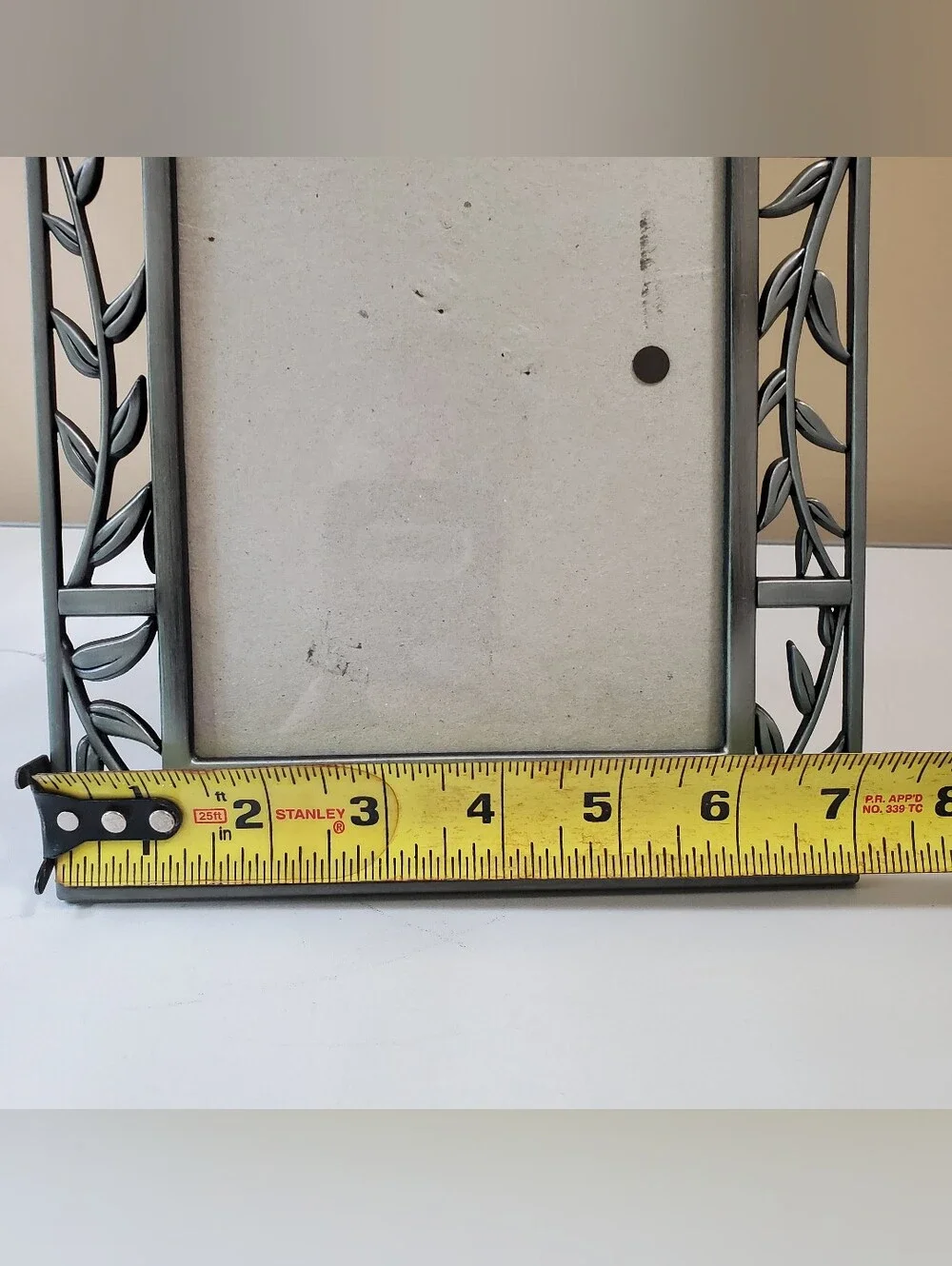 Decorative Leaf Metal Picture Frame - 5×7 Easel Style